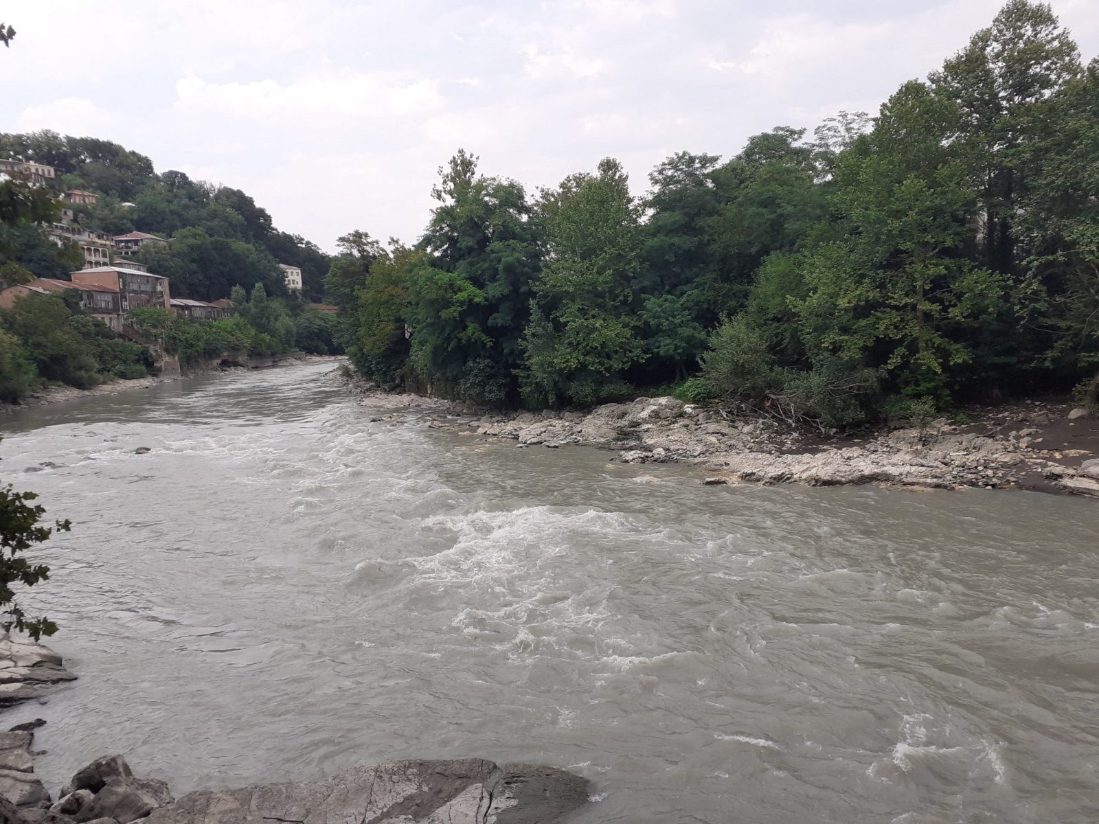 Rioni Fluss Kutaisi